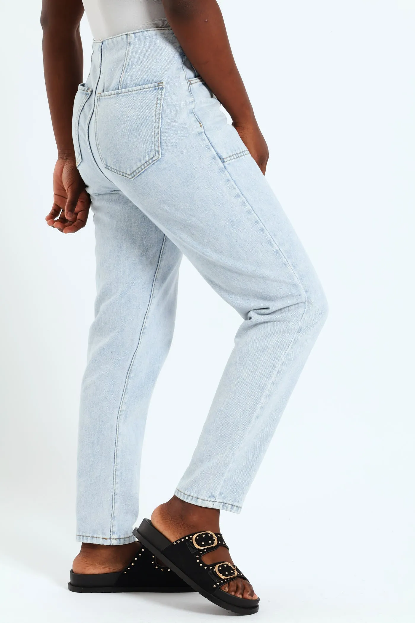 Button Detail Mom Jean - Light Wash