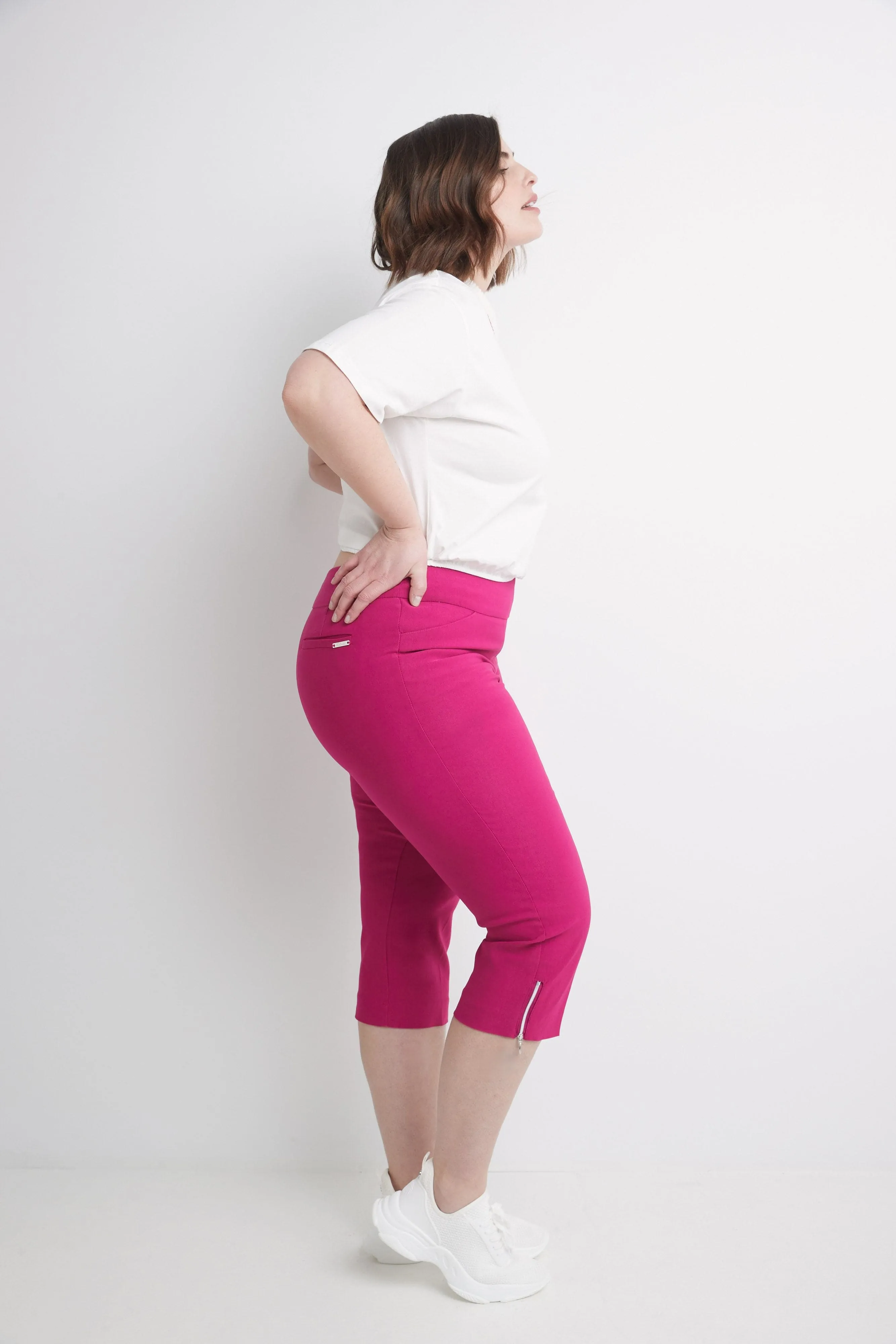 Curvy Chic Capris with Zipper Detail at the Hem