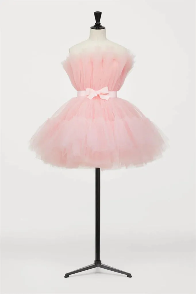 Cute Strapless Tulle Short Homecoming Dresses