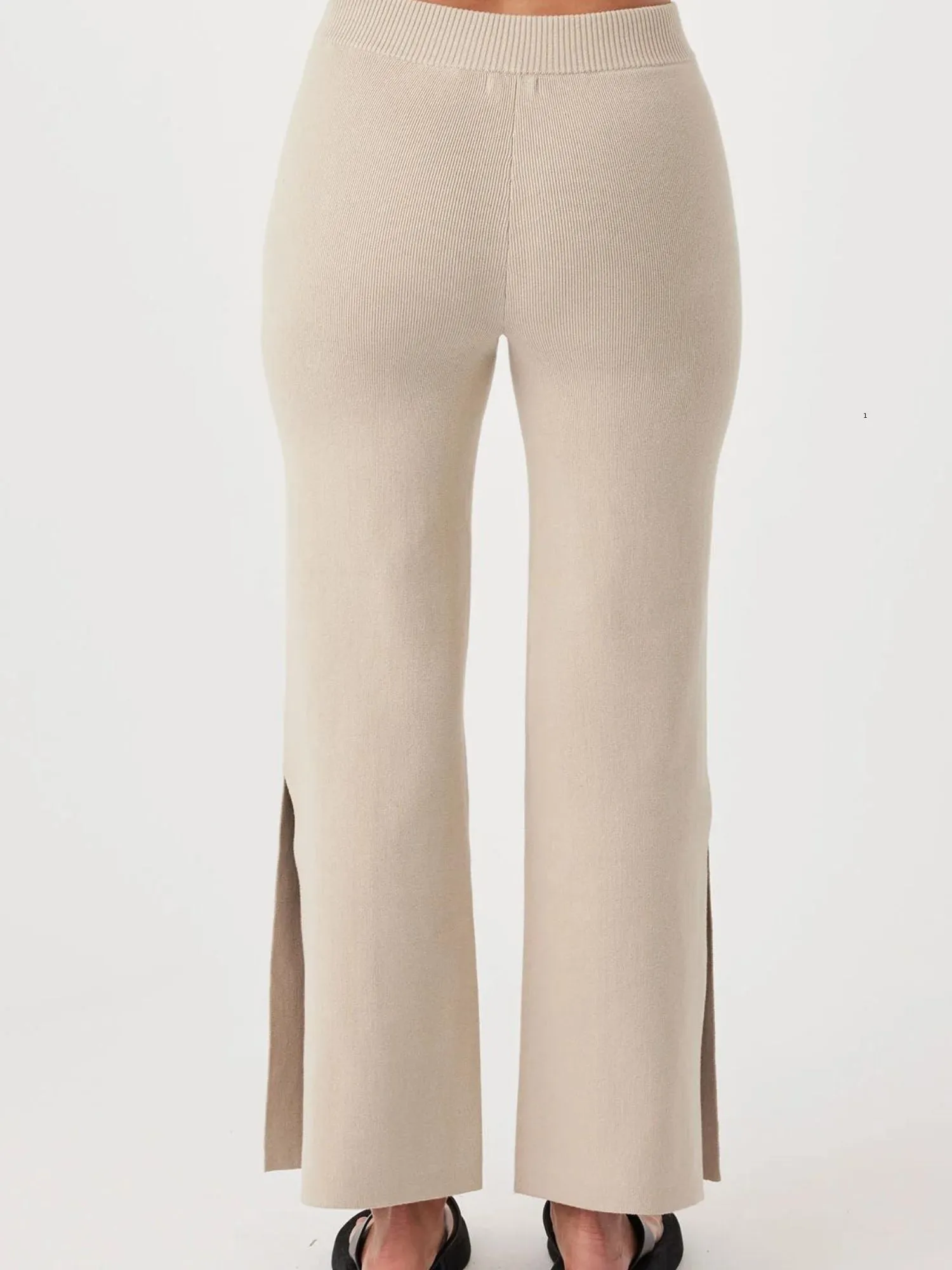 Ria Pant | Taupe