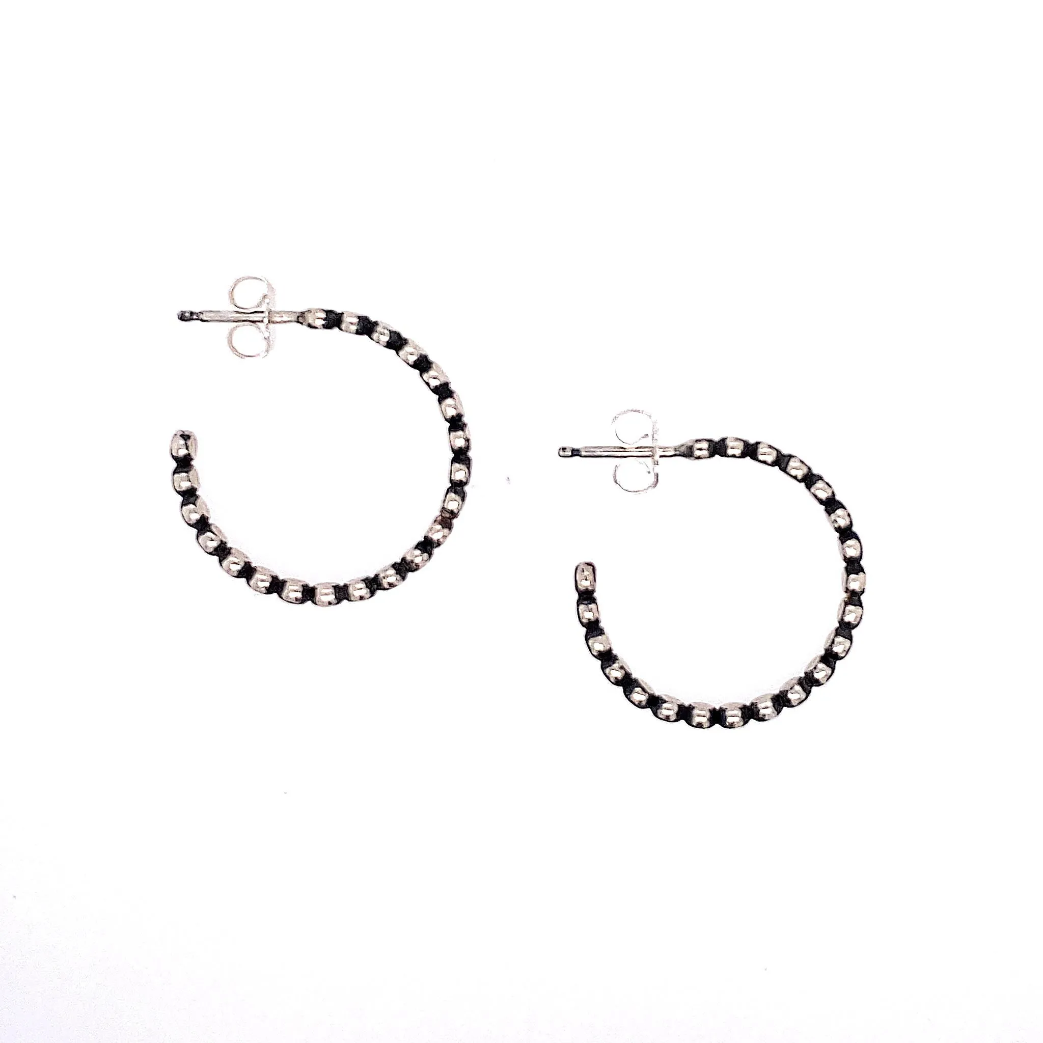 Small Front Facing Bead Hoop (E1652)