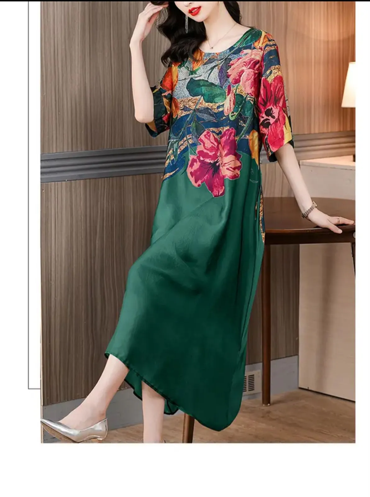 Spring and Summer Foreign Silkworm Printed Round Neck Short-Sleeved Silk Dress B-94811