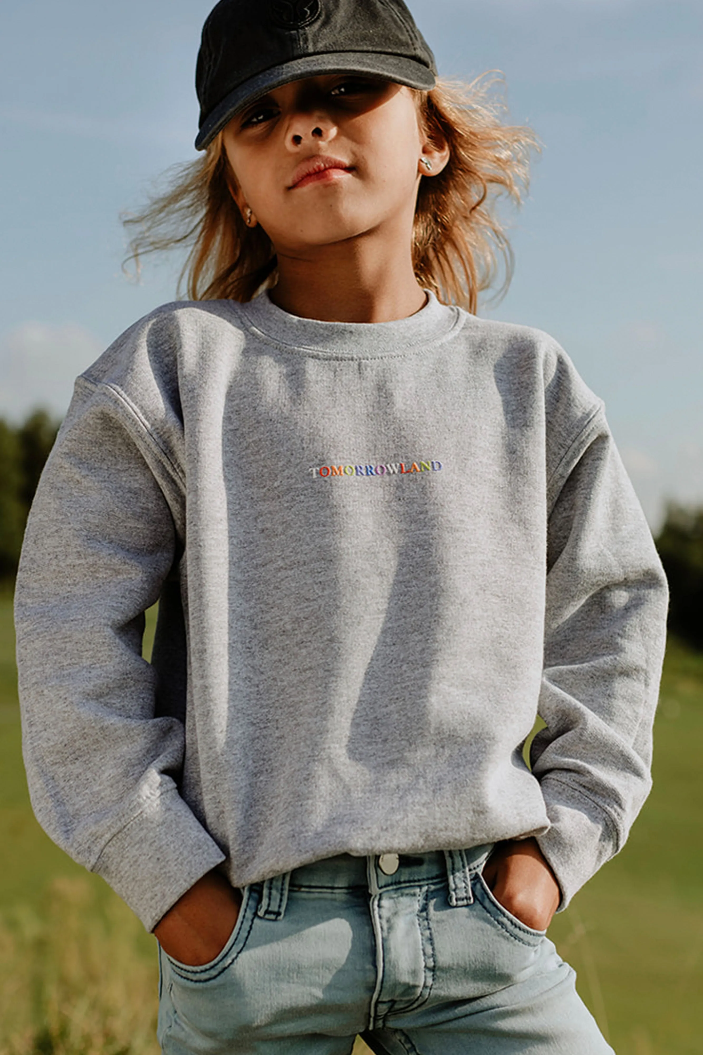 UNITE FOREVER KIDS SWEATSHIRT