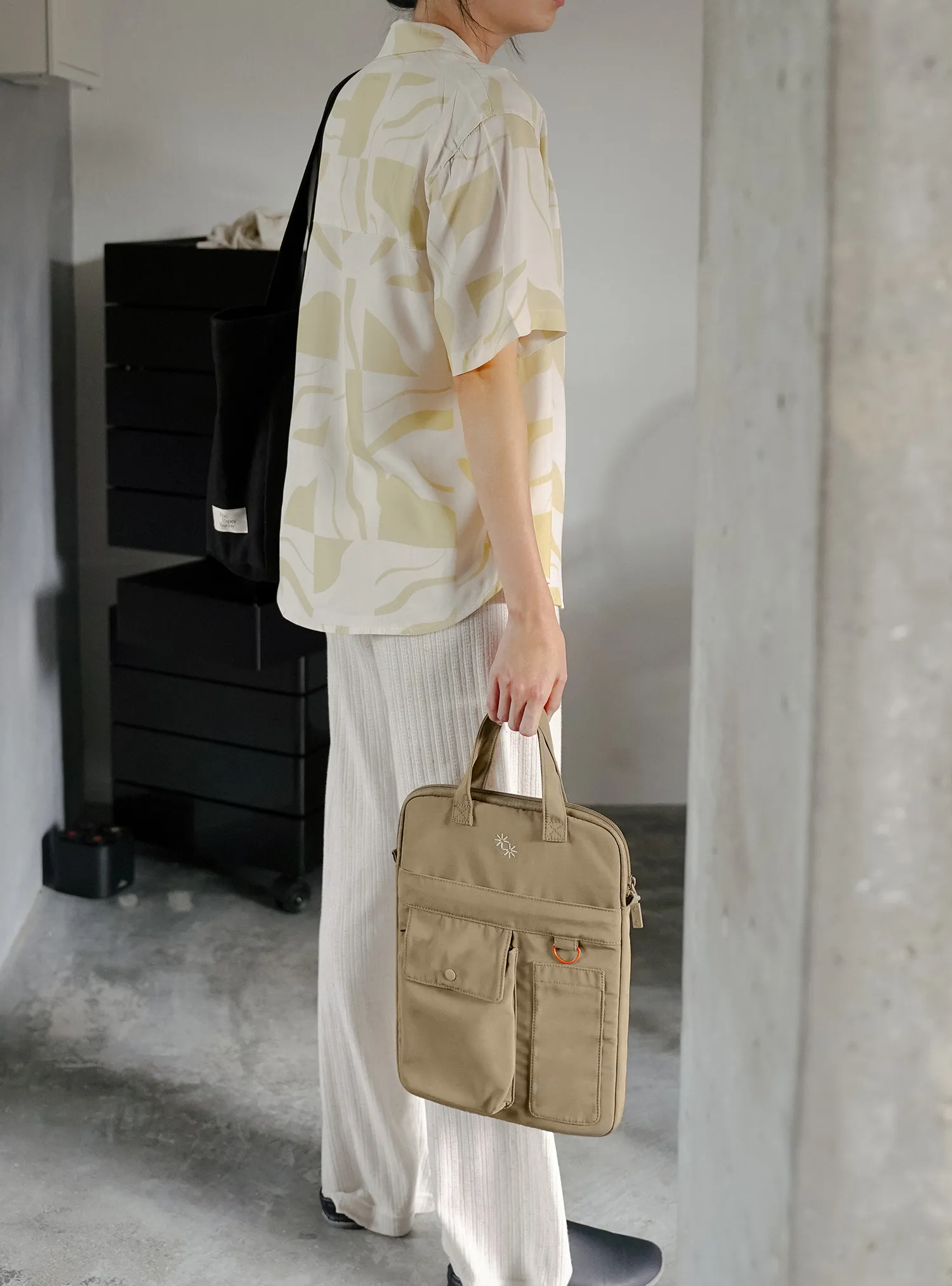 Utility Laptop Bag (13.3" Nutmeg)