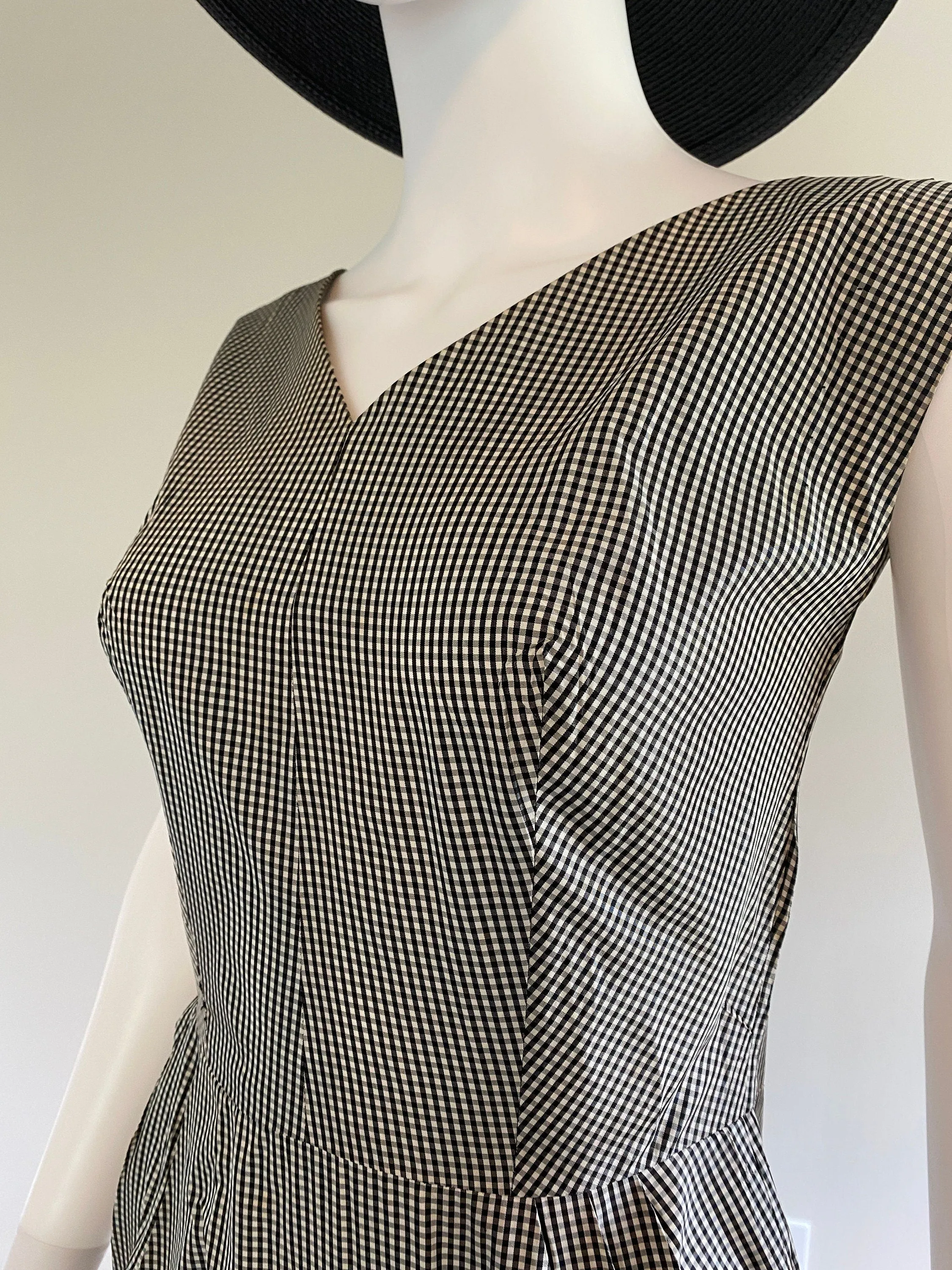 Vintage 1950s Black and White Gingham Plaid Party Dress / 50s Retro Summer Wiggle Dress / Size S M